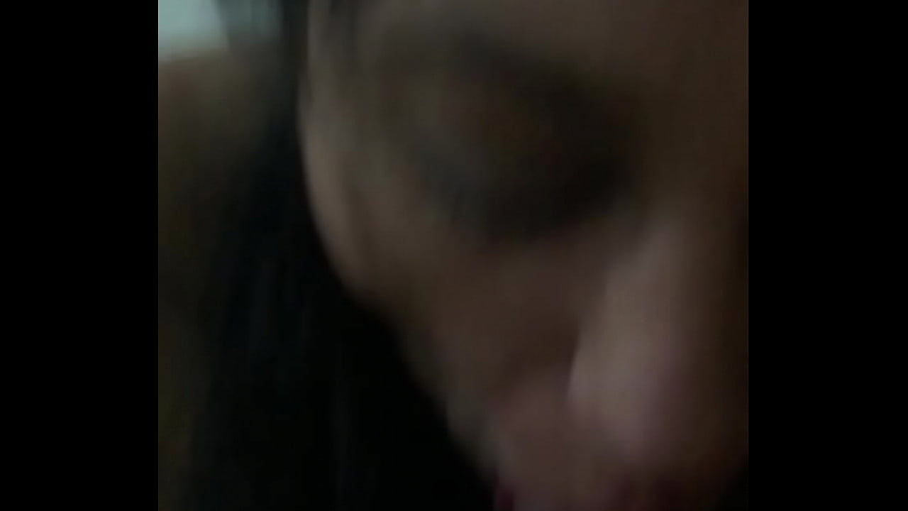 Blowjob from sexy booty milf