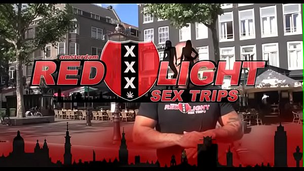 Beauty gives blow and tugjob