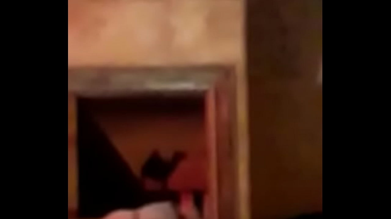 Me monta en un motel del centro