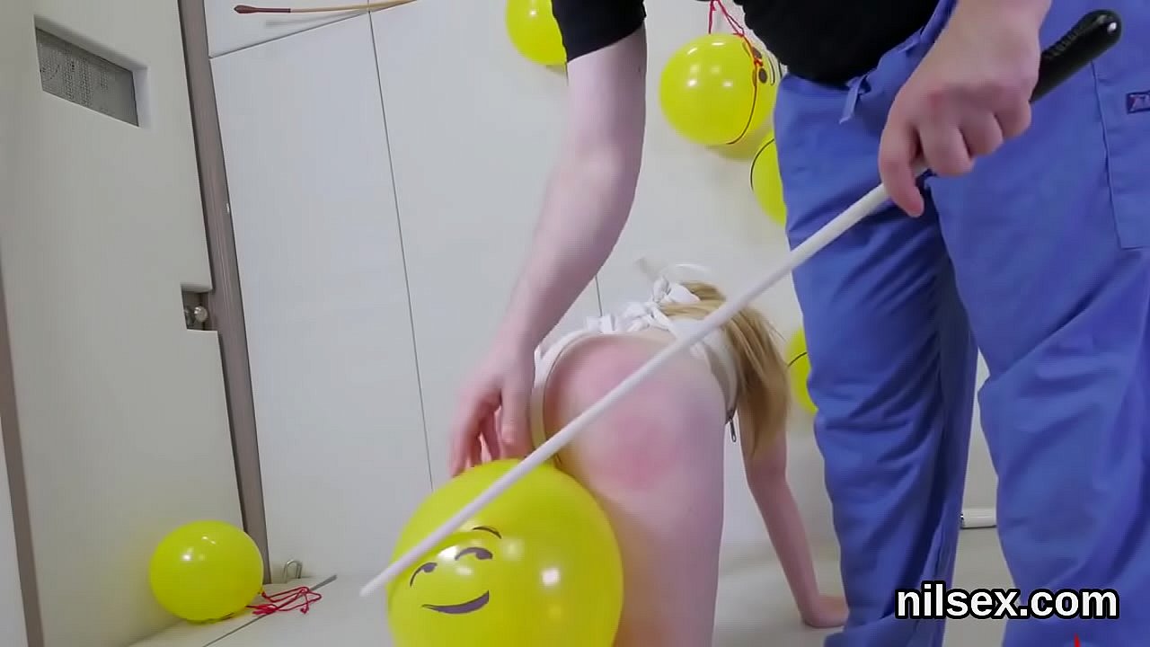 Crazy slut gets her fuckholes spread and properly rode