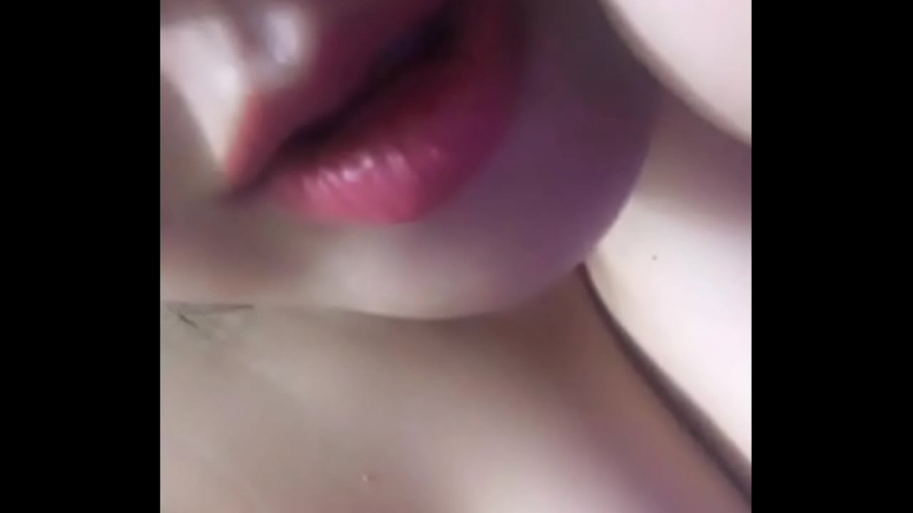 G&aacute;i Xinh Nứng Gọi Trai Trẻ