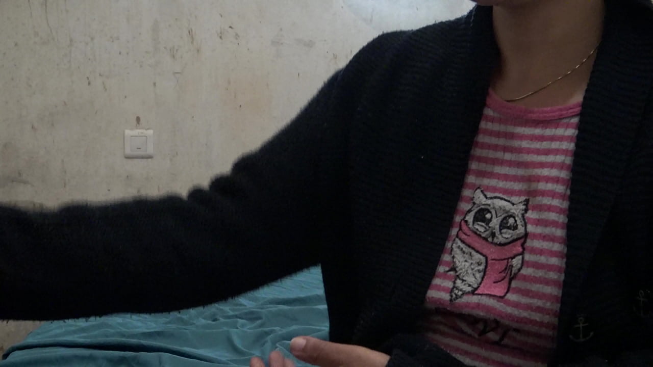 taboo stepmom jerks off her 18 year old virgin stepson and makes him cum hard