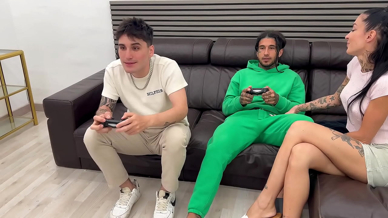 Incredible whore, we DP'd her