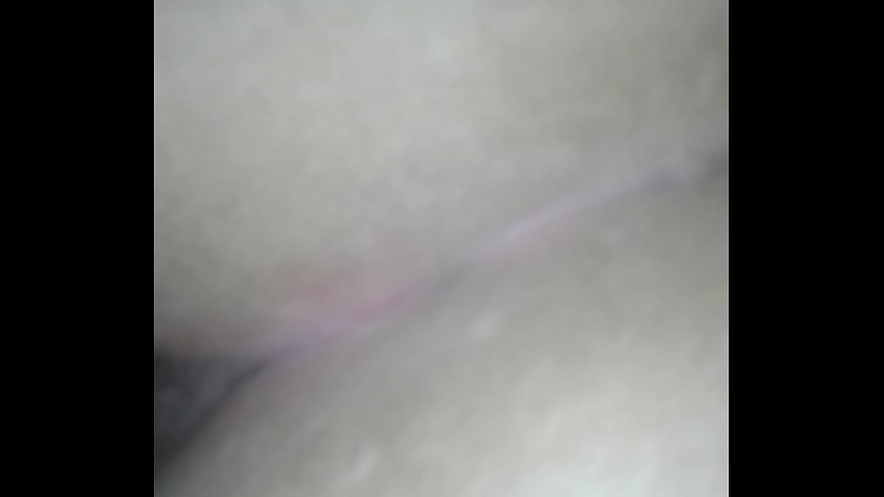 A fam&iacute;lia da esposa nem sabe que ela &eacute; uma puta