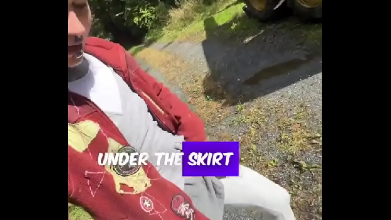 We&rsquo;re on the road with our Jeep, and things are happening! ??What&rsquo;s your wildest road trip story?#JeepAdventur...