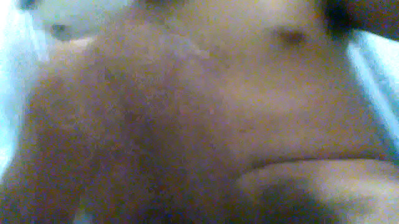 Masturbandome caliente en el ba&ntilde;o de mi casa