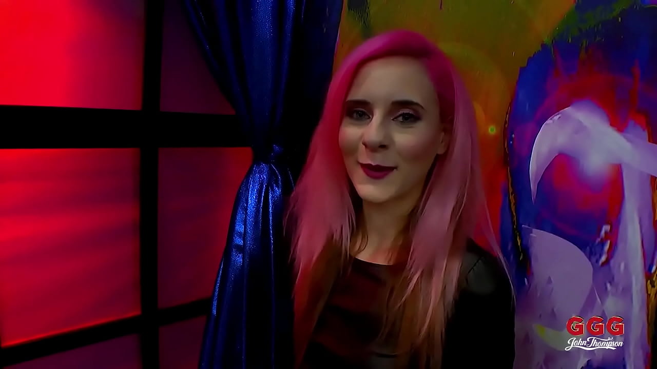 GGG JOHN THOMPSON - PRETTY GIRLS ALWAYS SWALLOW