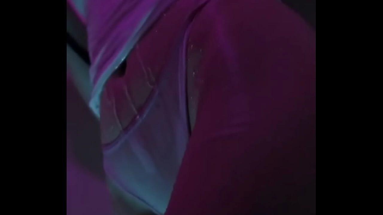 would you like to take a shower with me? ?Retweet if yes ?photoraptor1