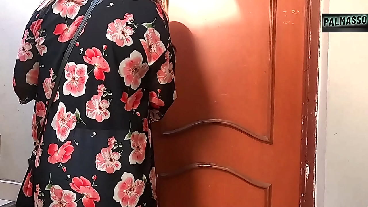 Me encontr&eacute; con una mujer mayor que yo, tuvimos sexo a cambio de hacerme cargo de sus necesidades