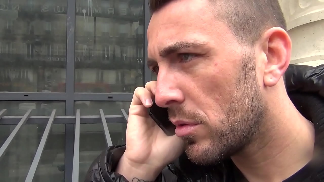 Lutte sexuelle dans un hangar d&eacute;safectu&eacute; entre deux bogosses TBM