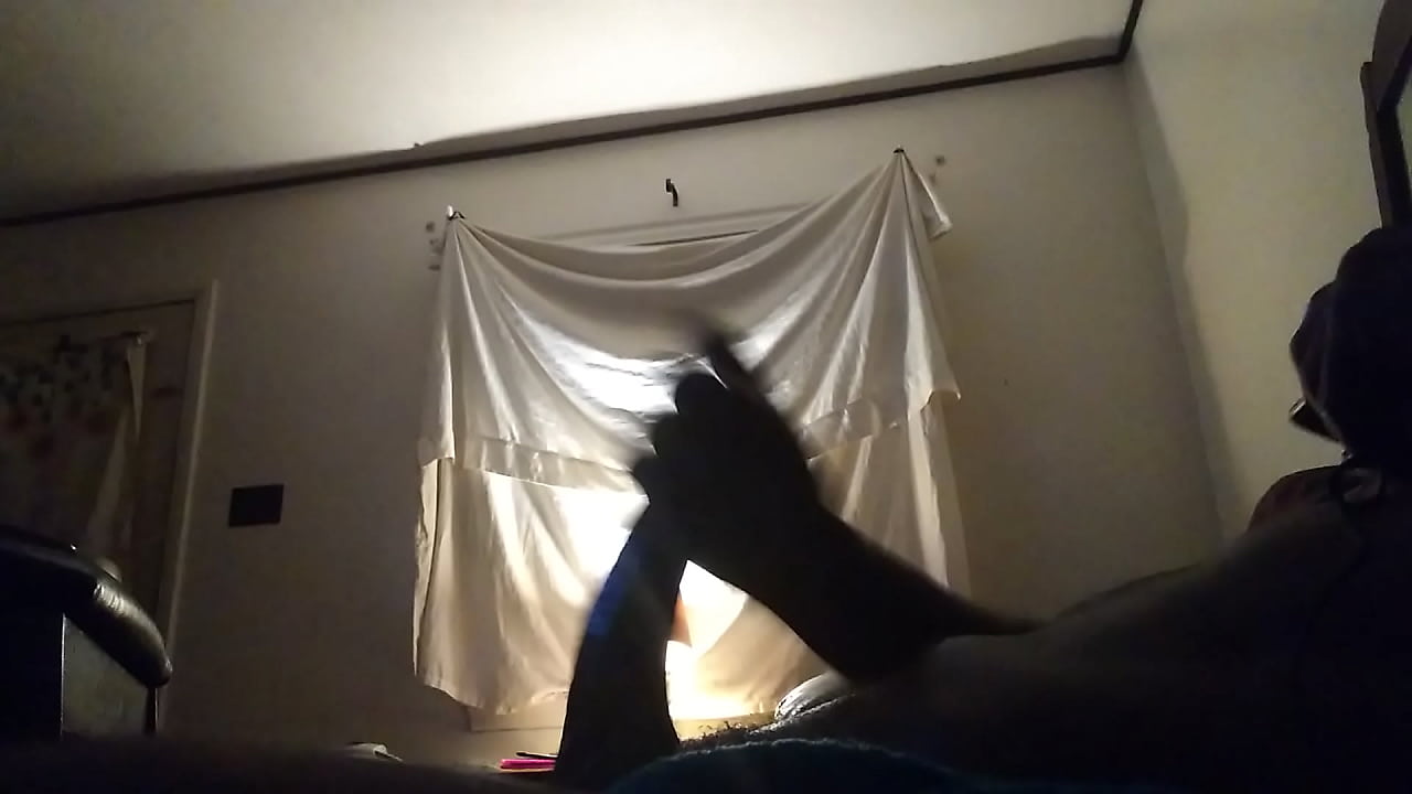 Long thick dick rubbing