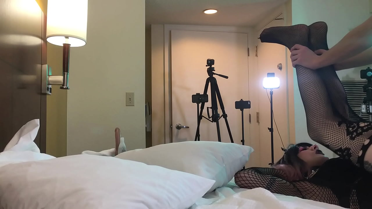 Fucking Emo Trans Woman