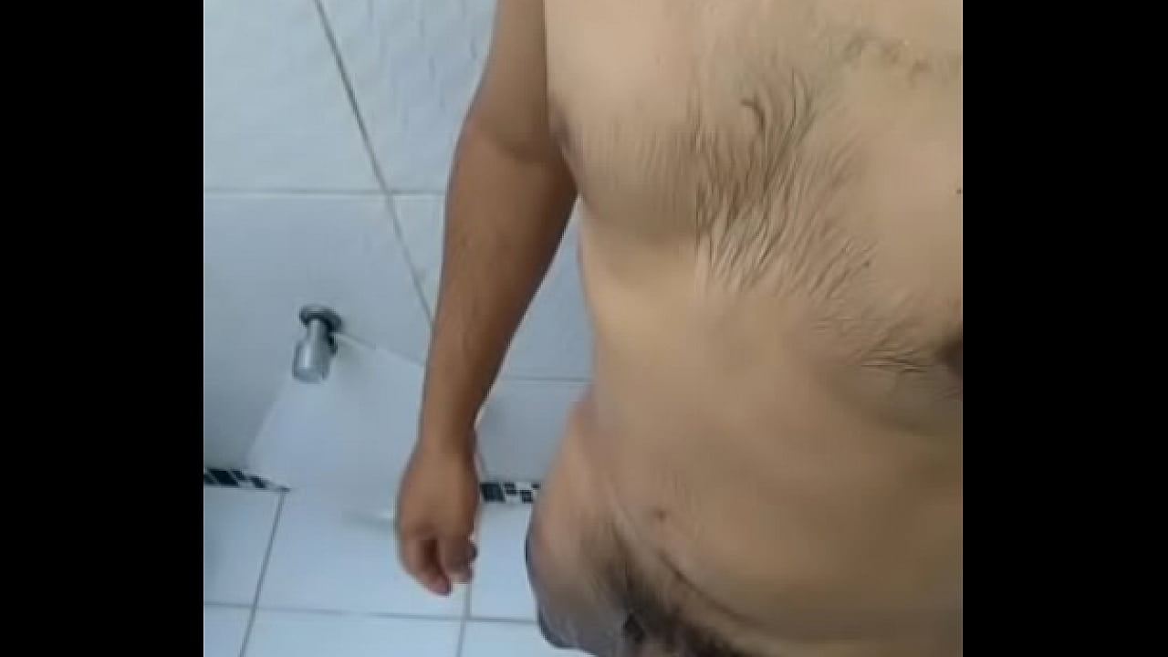 H&eacute;tero no Banho