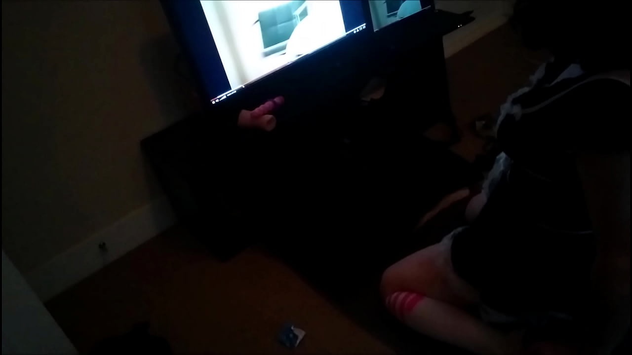 white boi watching bbc vidoes caged