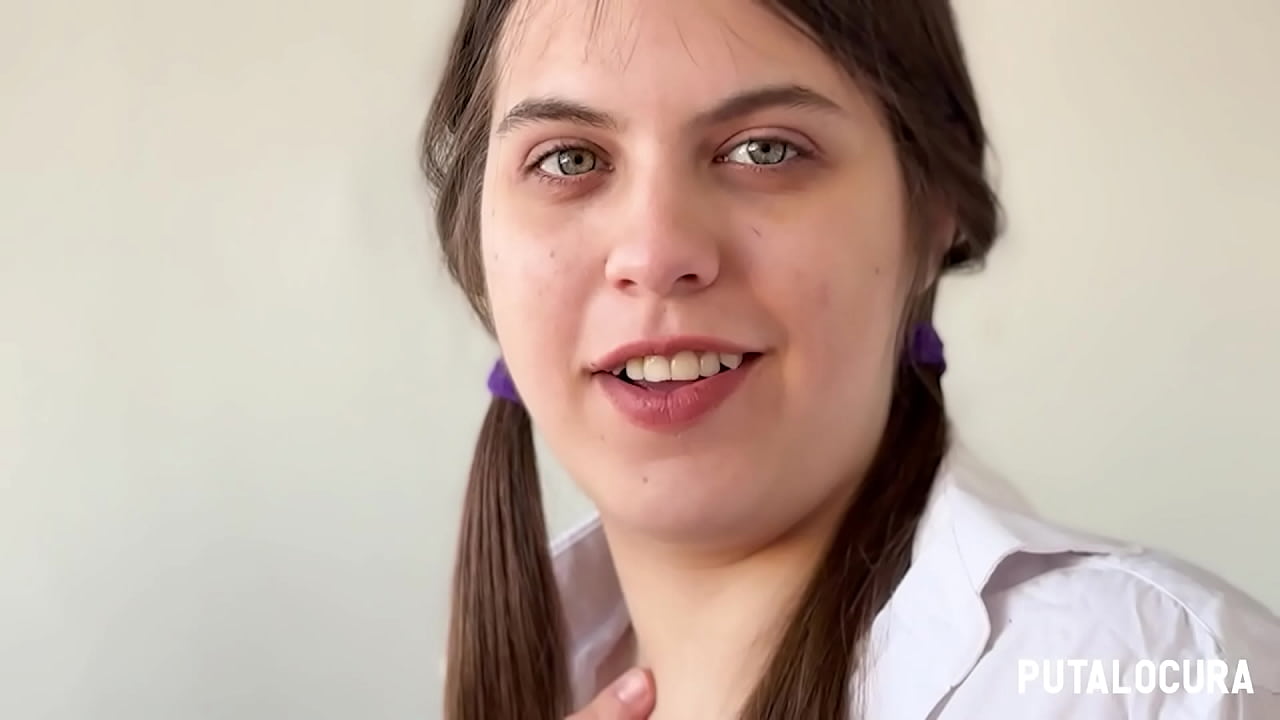 PutaLocura - Gordita espa&ntilde;ola de gran culo Laura Baby se confiesa follando al Padre Dami&aacute;n