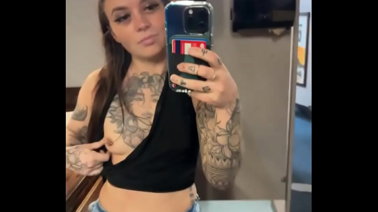 Bathroom mirrors aren&rsquo;t safe from me