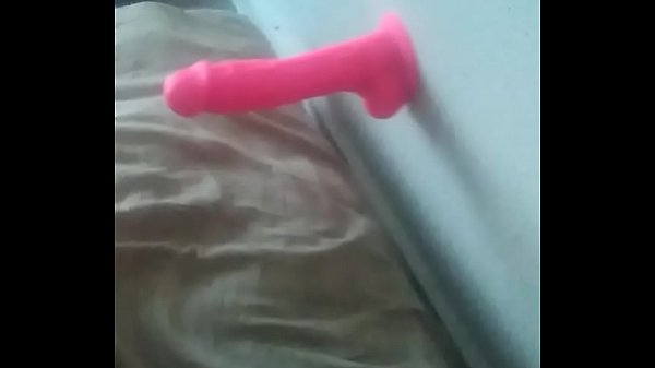 She loves to fuck her dildo