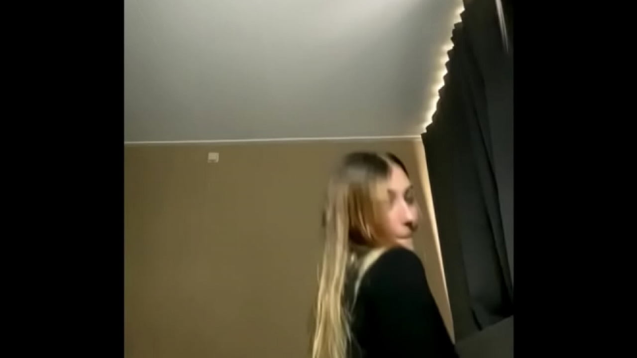 Kitty wants to play - Round 09 &ndash; itskinkykitty - Compilation video - remix video - music - twerking &ndash; dancing