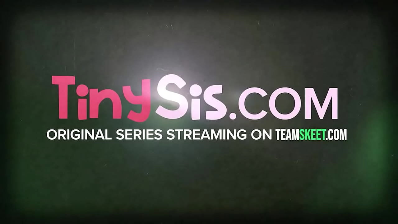 Exxxtra Small - Cute Petite Teen (Jessie Young) Fucks Stranger