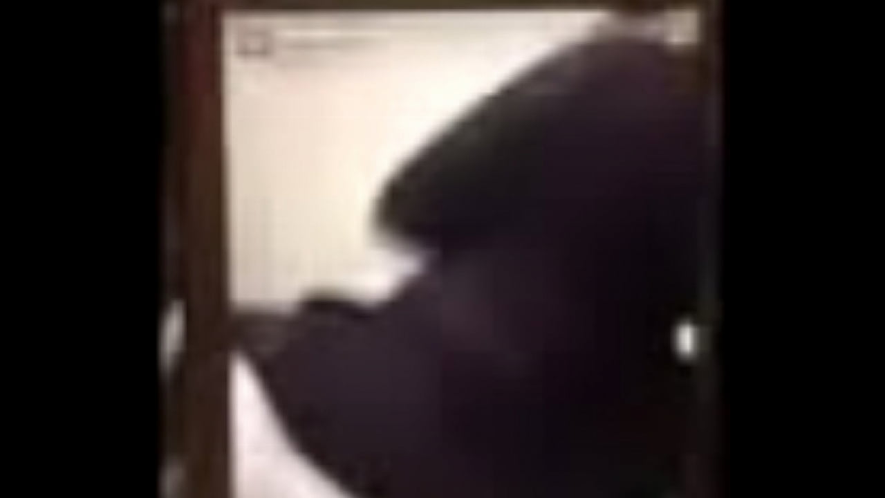 d. Perla Flashing Tits