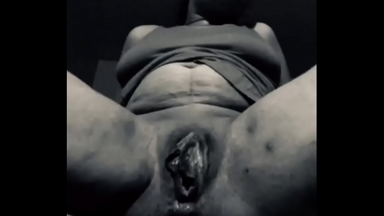 SassyB bout to get bussed down by black guys