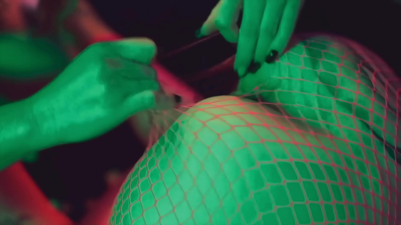 Marshmallow Lesbian Foot Worship