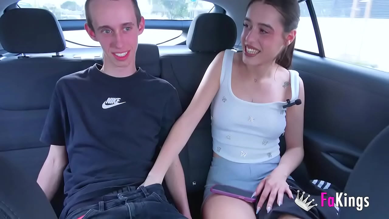 We've found the new JORDI!! Guy wants to prove he can be a male porn star