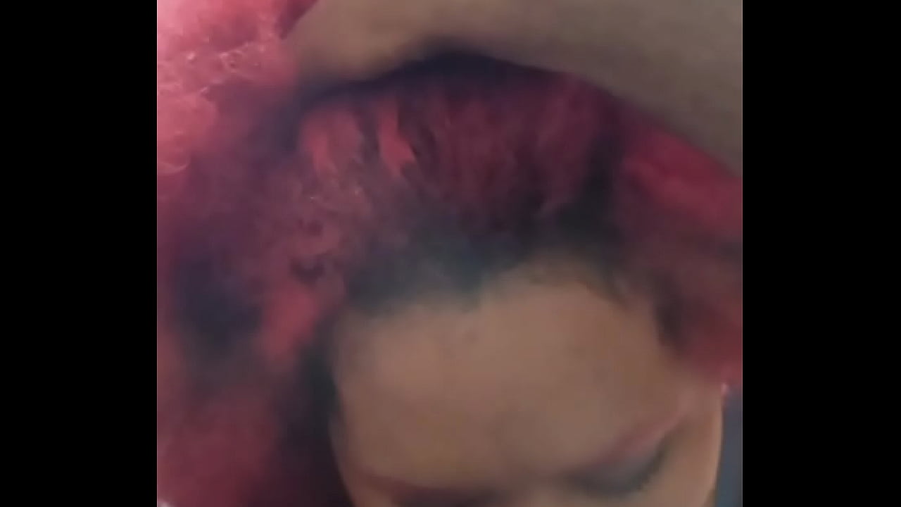 Ontem saiu v&iacute;deo novo no 2close, est&aacute; uma delicinha.