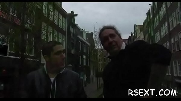 Girl sucks 10-pounder and licked hard