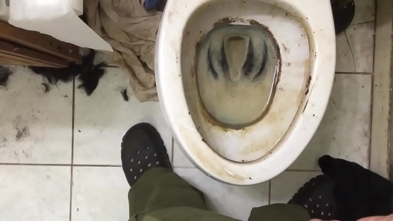 Chris FatAssSmallDick does a POV style shot of him peeing in  a toilet, short but to the point please comment save and spread