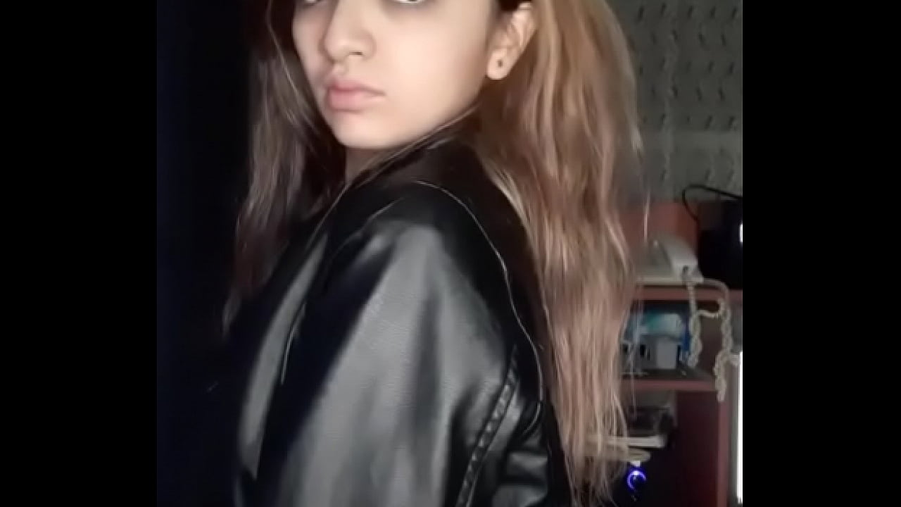 Soy Cynthia Aragonesa de la ciudad de guatemala, soy una puta