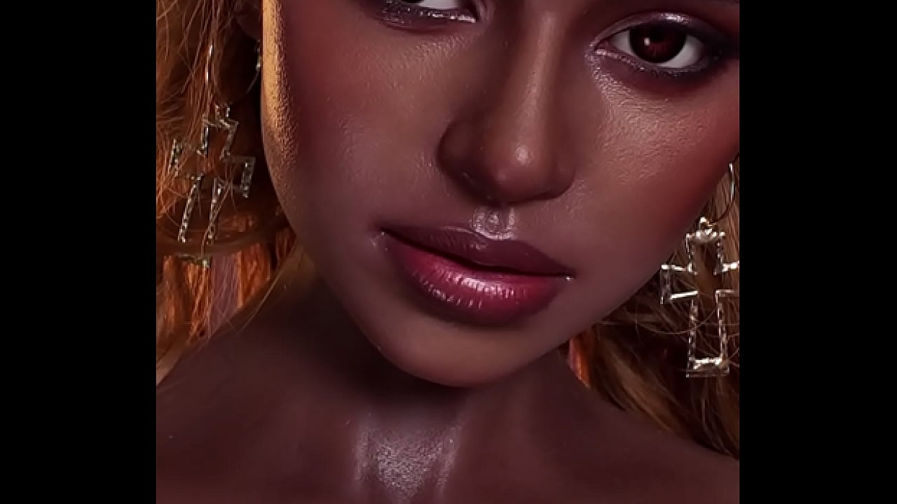 Naomi - Hot Ebony Queen for your dirtiest fantasies