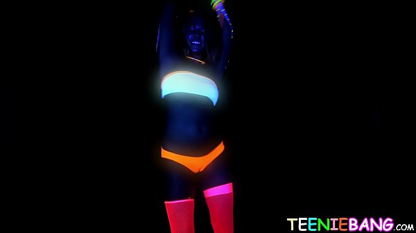 Pierced young vixen slammed after BJ