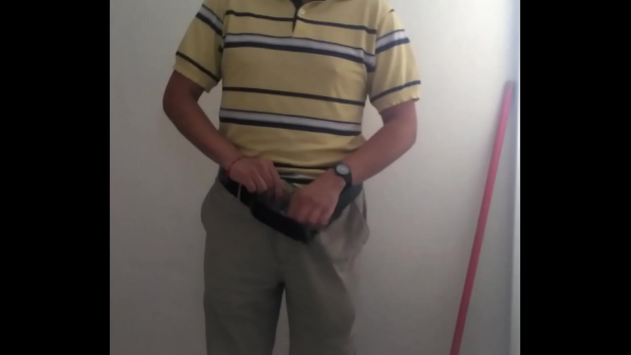 Voy a desn&uacute;dame