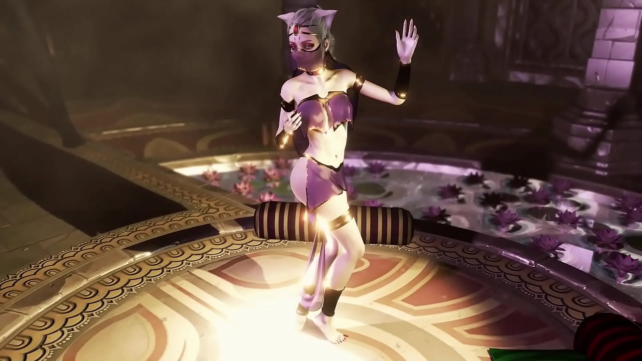 Shy catwoman slave erotic solo dances in luxery transparent clothing