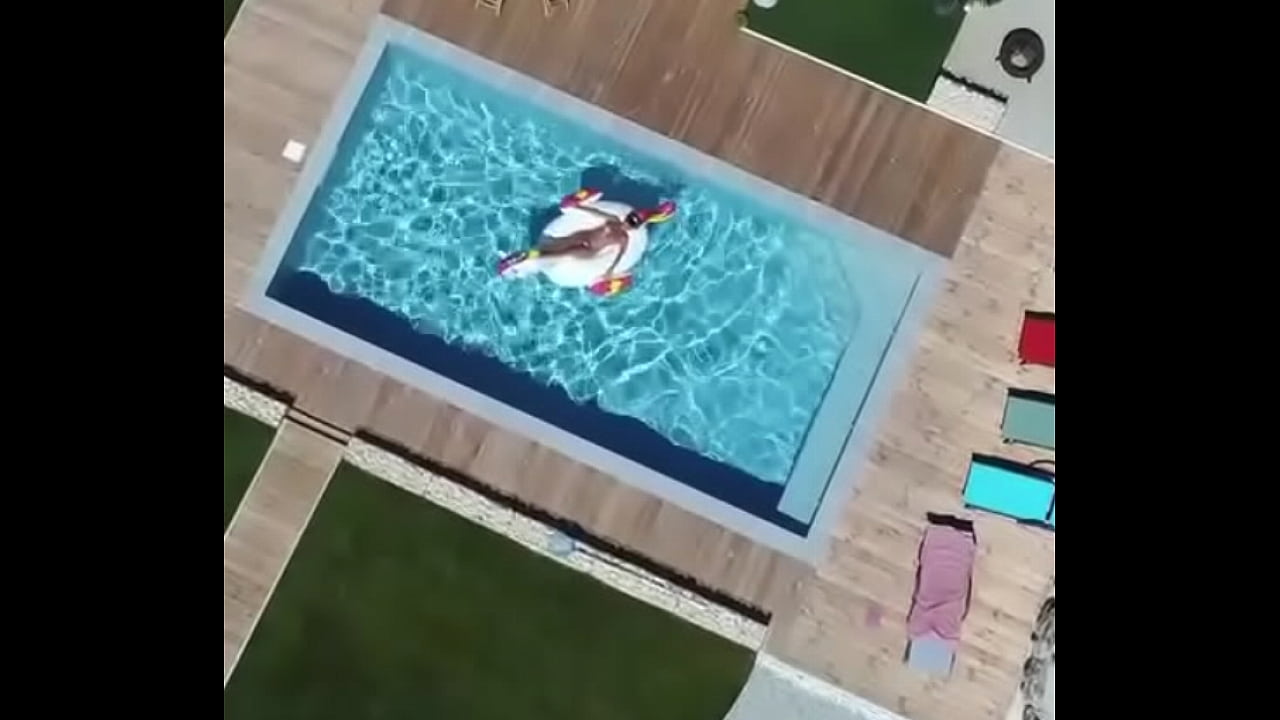 Pour f&ecirc;tes le beaux temps Je fais une promotion sur l&rsquo;abonnement il y...