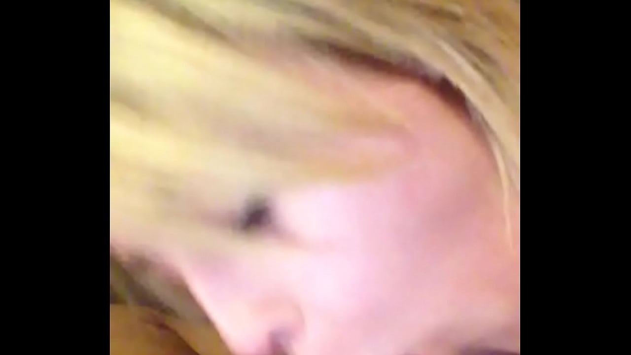 My girl sucking my dick really goood ;)