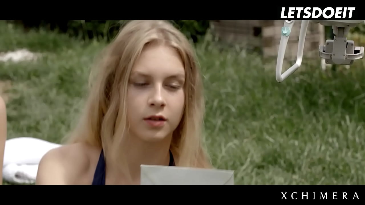 Alecia Fox Is A Slim Slut That Prepares Her Holes For Steamy Ravaging - LETSDOEIT