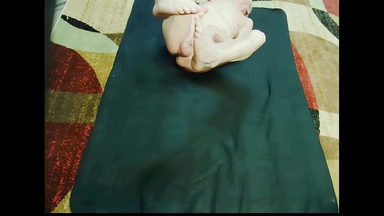 Busy-Bottom needs to be Fucked Hard & Long