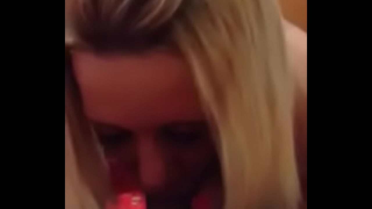 my friends euro mom blow job