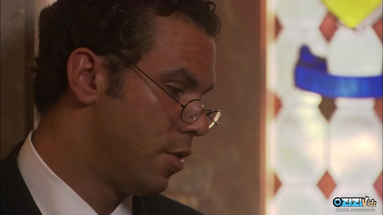 The brunette in stockings spreads her legs for anal sex and missionary with her husband