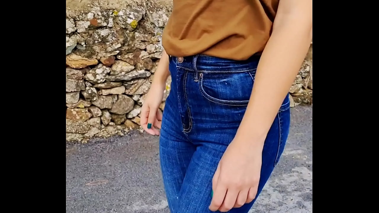 Caminando por la calle sin sost&eacute;n