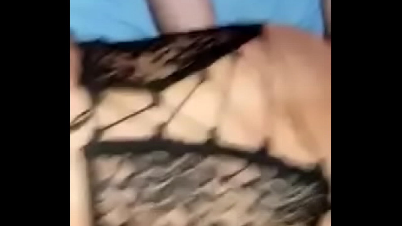 Reventando a la travesti