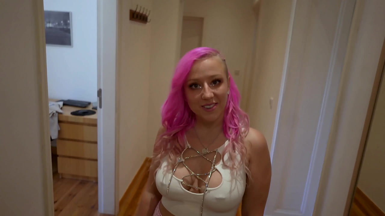 Amateur Street Hookers Part #4 - Amateurs Recorded - Spoken In German