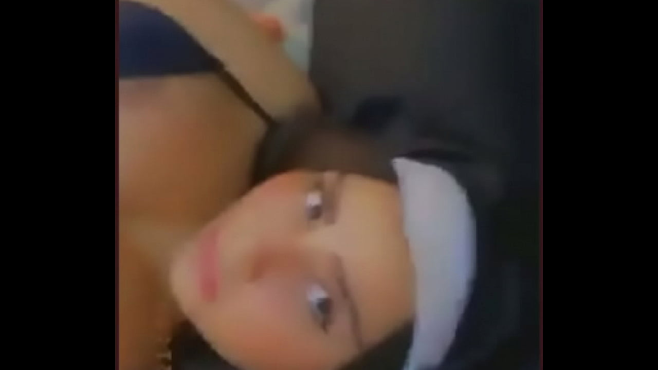 Matosa masturb&aacute;ndose