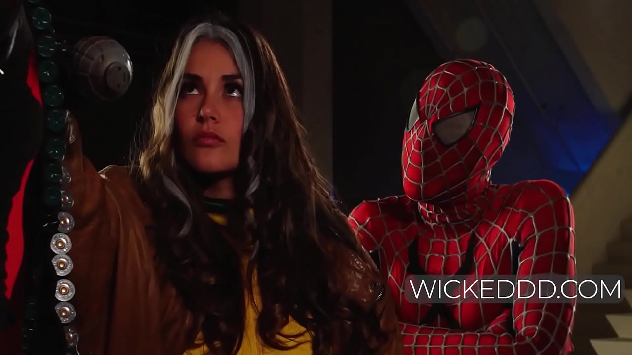 Spiderman & Mr Pool Fuck Cute Rogue