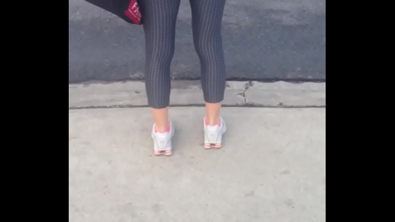 Candid fit booty tight leggings