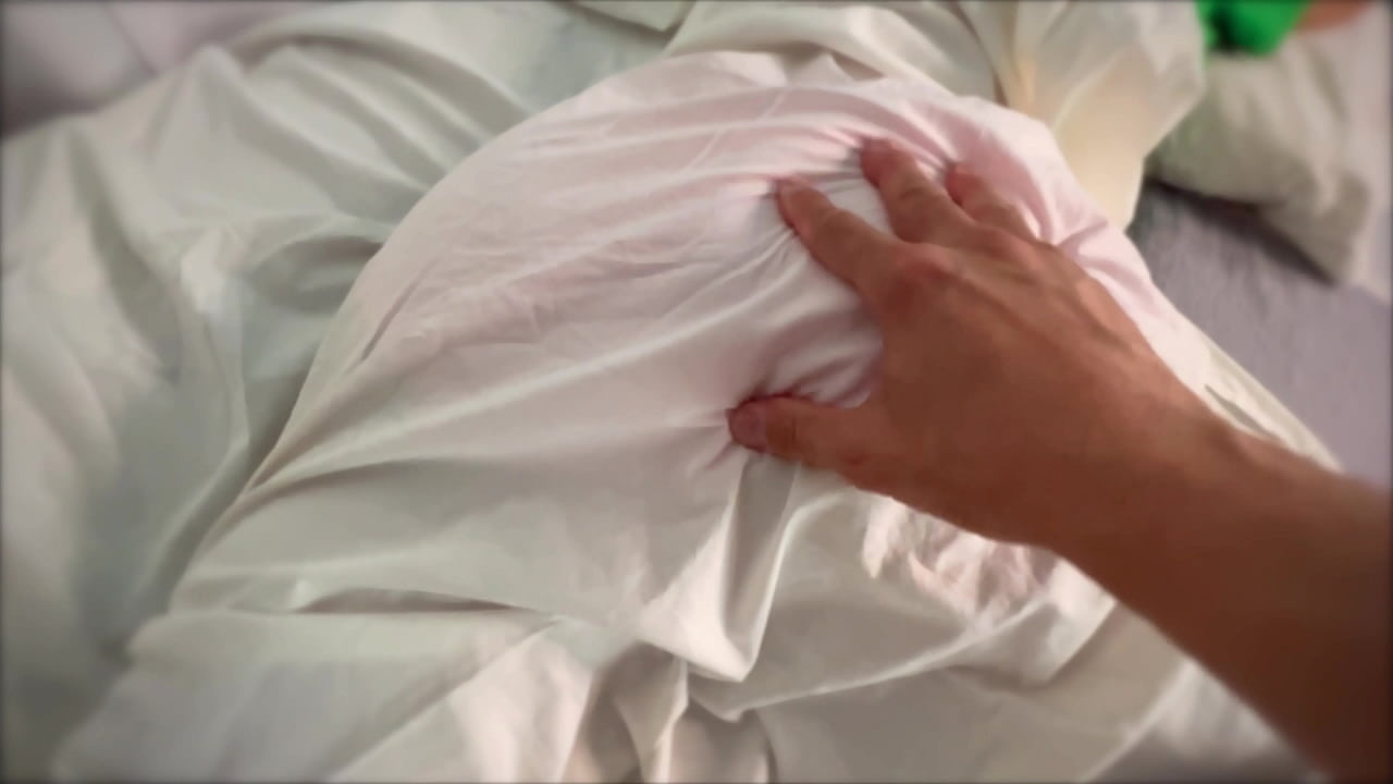 Ass is so good he CUMS THREE TIMES 3x [TRIPLE CUMSHOT]