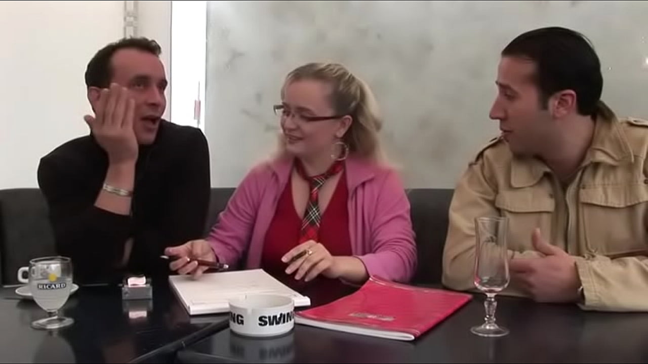 En pleine r&eacute;vision et dispo pour une bonne distraction sexuelle