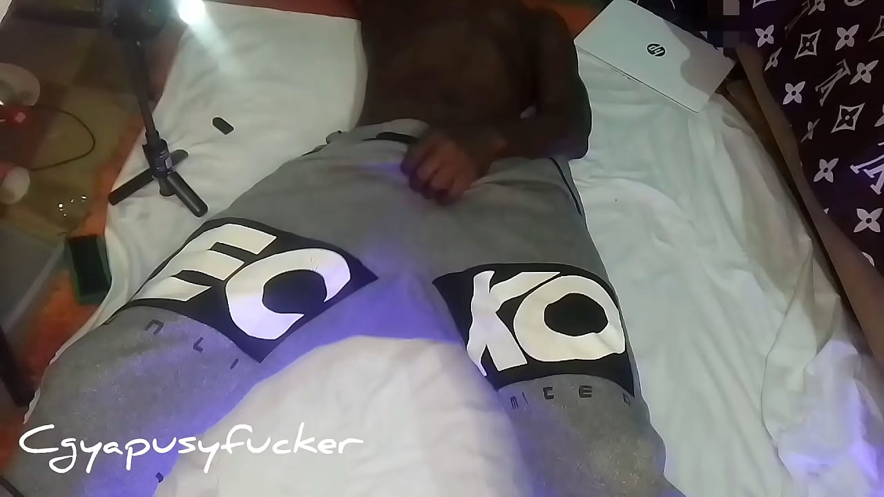 talking dirty. moaning loud. cumming hugely